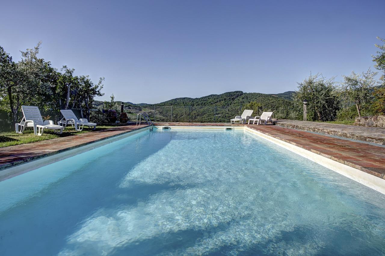 غايولي إن كيانتي Tulipano Country Resort المظهر الخارجي الصورة