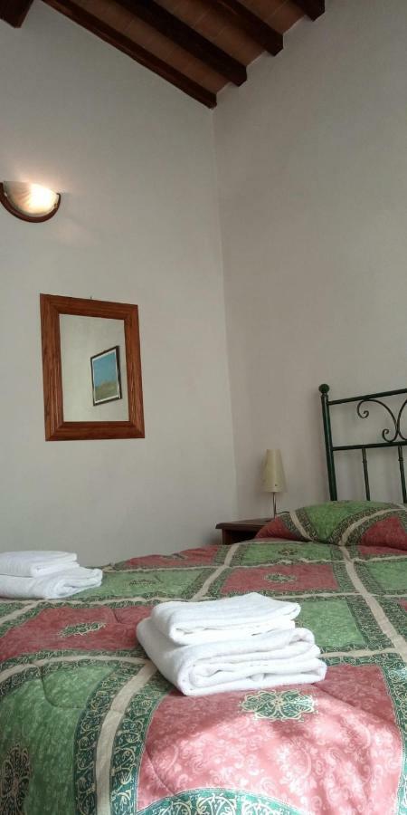 غايولي إن كيانتي Tulipano Country Resort المظهر الخارجي الصورة